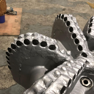 API PDC Drill Bit 17-1/2 Inch Diamond Drilling Tools