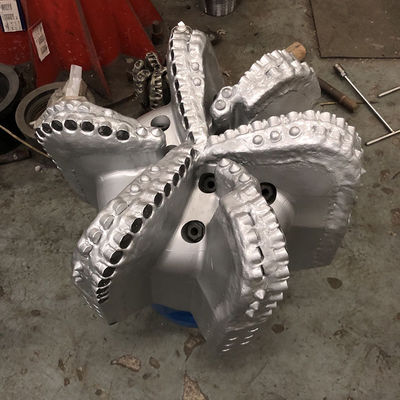 Diamond 17-1/2 inch 6 Blade PDC Drilling Bit