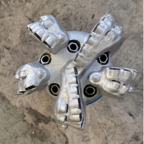 9 7/8 بدن فولادی 19mm برش PDC حفاری بیت برای چاه نفت
